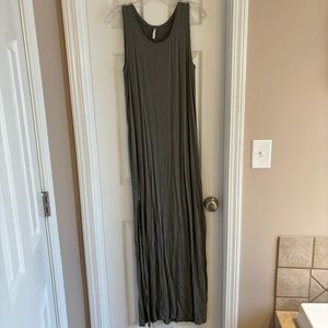 Green Z Supply Maxi Dress | Small